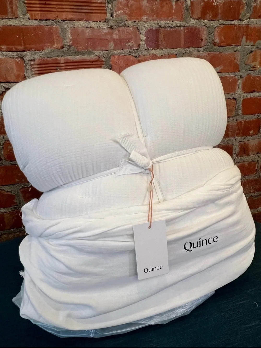 Quince Airy Gauze dream quilt queen- brand new